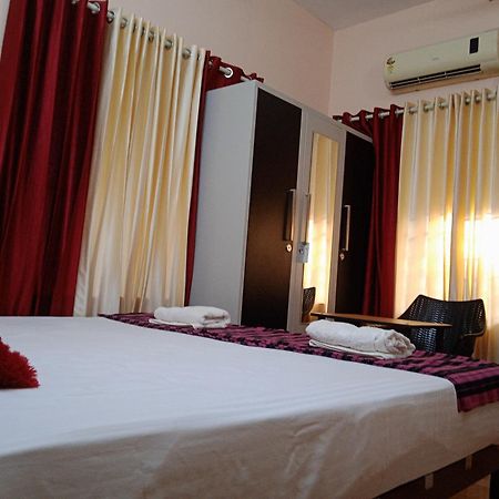 Valiyathayil Home Stay Коччи Экстерьер фото