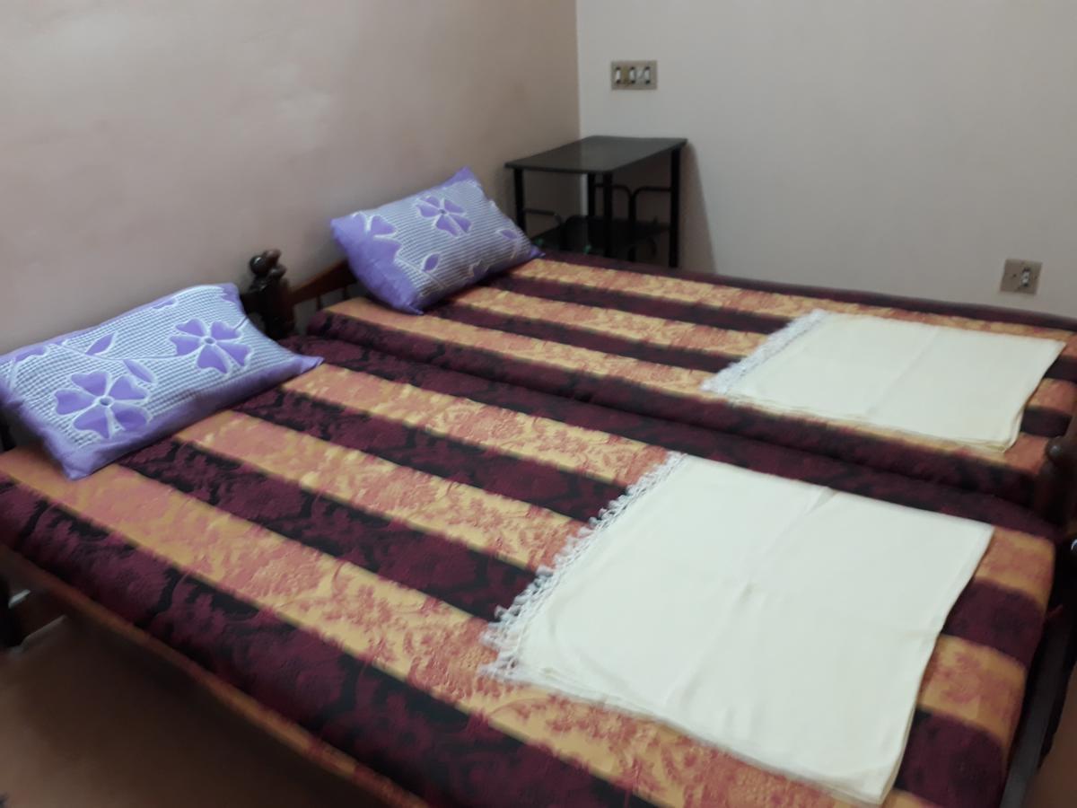 Valiyathayil Home Stay Коччи Экстерьер фото